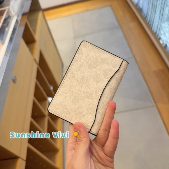 NWT Coach Id Wallet In Signature Canvas CW367, Chalk & Black - Picture 3 of 5